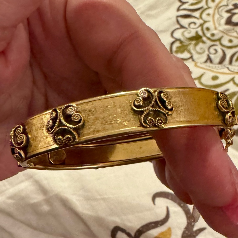 Vintage Friedrich Gold-Plated Ornate Bangle Bracelet with Safety Chain